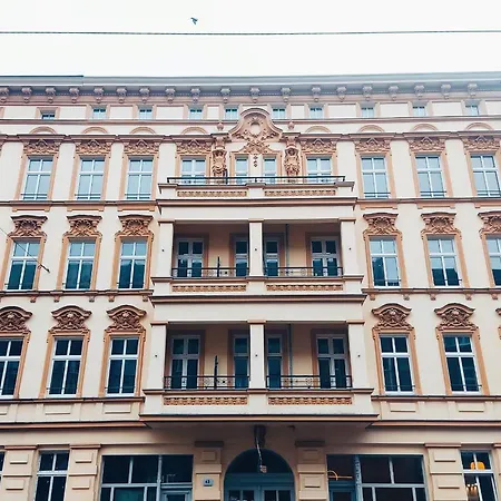 Kamienica Centrum Nr 5 *