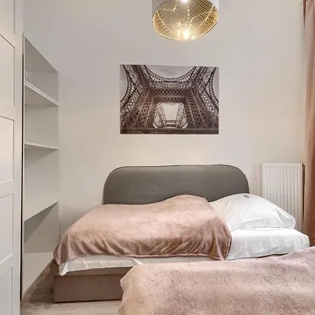 Kamienica Centrum Nr 5 * Stettino