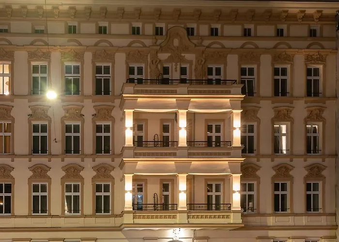 Kamienica Centrum Nr 5 *